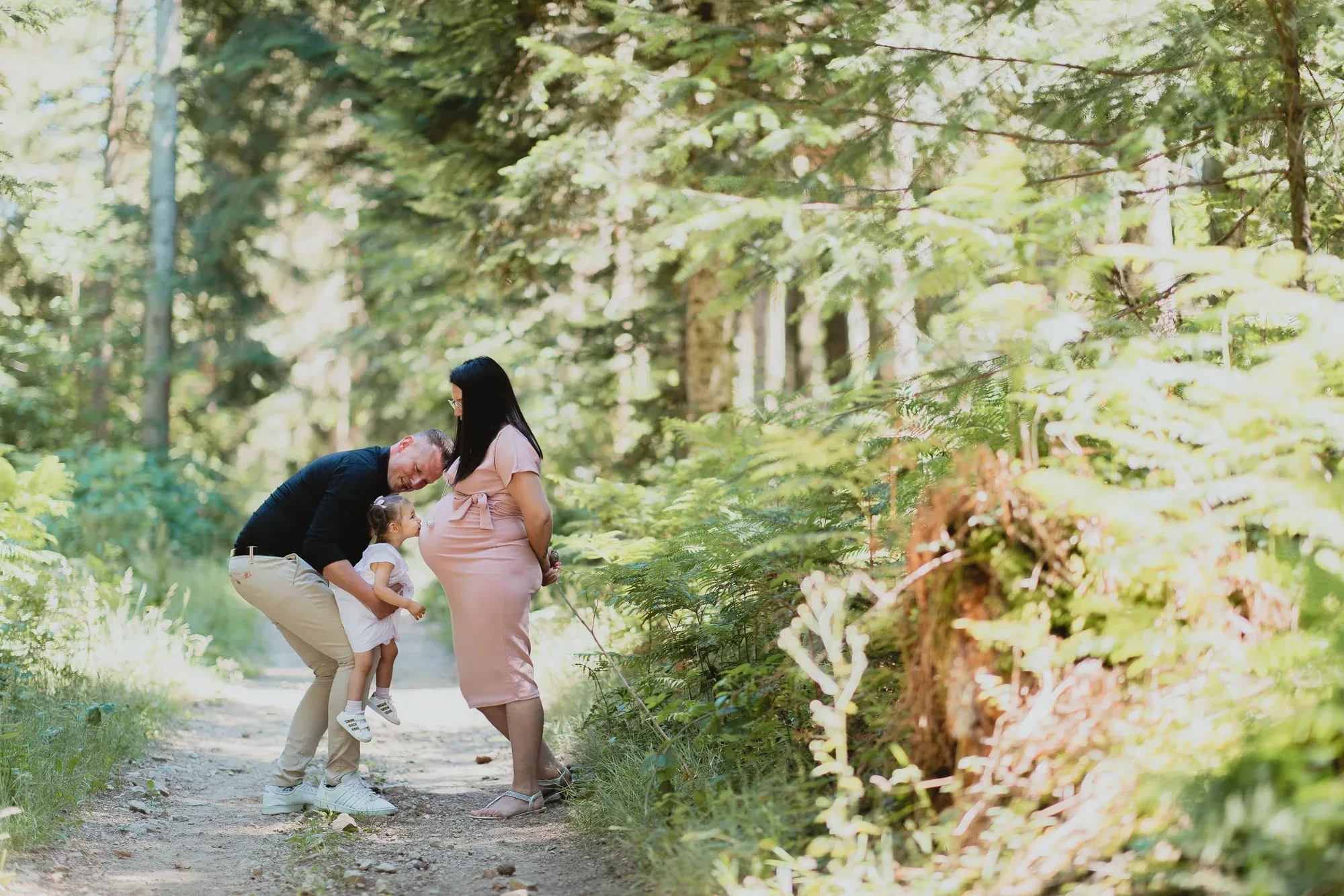 shooting-future-maman-lumiere-doree.webp shooting-future-maman-lumiere-doree.webp